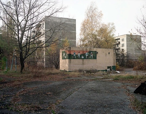 10. Мозаика около детского сада, Припять: 1998