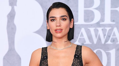 Dudaklarını Büyük Göstermek İçin Çocukluk Fotoğraflarına Photoshop Yaptığı Söylenen Dua Lipa'dan Yanıt Geldi!