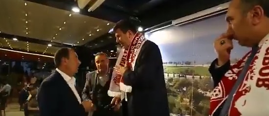 Kadıköy Belediye Başkanı Odabaşı'nın Konuşması Pendik AKP Meclis Üyesi Tarafından Engellendi: 'Yemeği Ben Verdim'