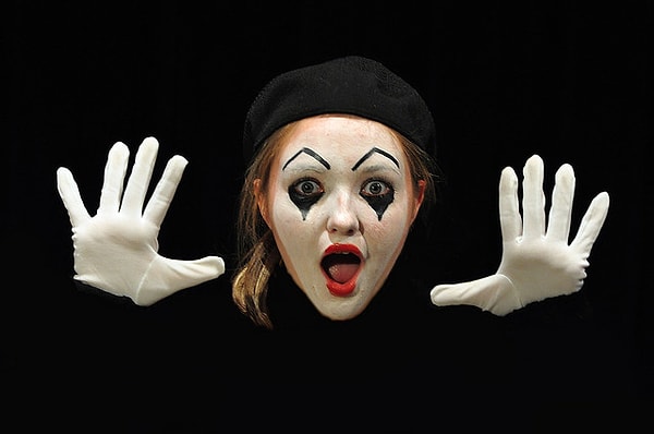 Если ваш выбор пал на горошек, то вы невероятно артистичный человек, любящий эпатировать остальных.