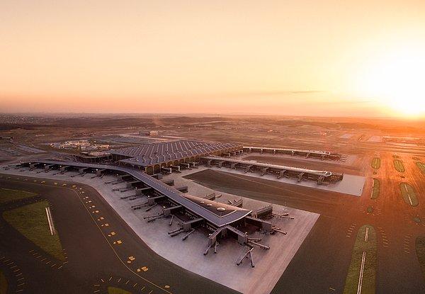 3. “İstanbul Havalimanı’nın yatırım bedeli 30 milyar Euro’ymuş.” 💶