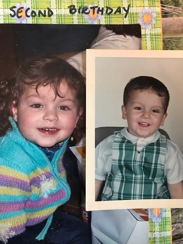 21. "Я и мой папа примерно в возрасте двух лет"