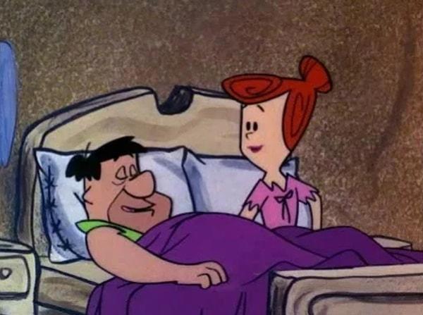 7. Televizyonlarda yatakta gösterilen ilk çift Fred ve Wilma Flinstone'dı.