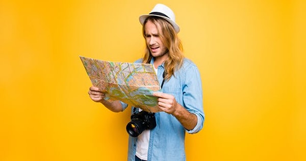 9. Все географические карты неверны