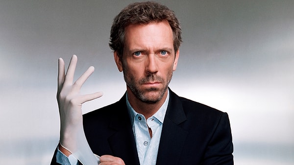 4. При помощи кого апитерапевт лечит людей?