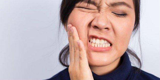 Rüyada diş ağrısı yaşadığınızı görürseniz can sıkıcı durumlarla karşı karşıya kalabilirsiniz.