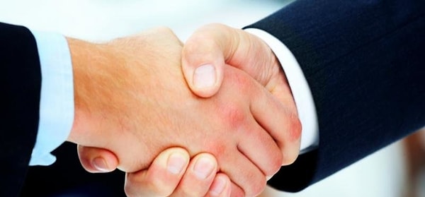 1. Как вы обычно приветствуете людей?