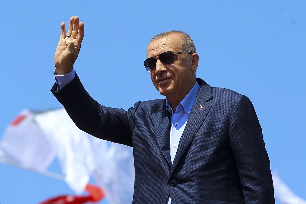 Erdoğan İstanbul Seçimini İşaret Etti: 'Bir Yanda Bize Mursi'yi Hatırlatanlar, Diğer Yanda Adaletle Bu Yolda Yürüyenler'