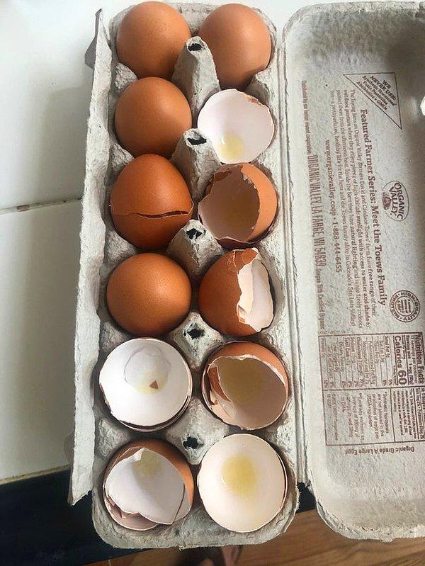 4. Kırılan yumurtalar çöpe değil, kutusuna geri bırakılıyor.