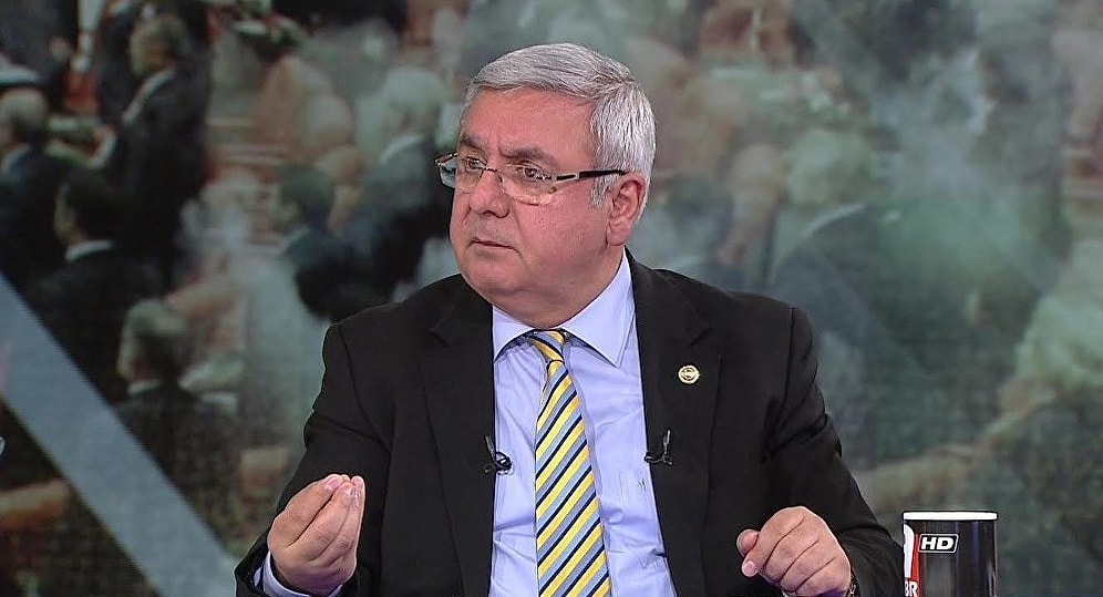 Hesaplar Karıştı: Mehmet Metiner Canlı Yayında Gökçek'in FETÖ Tweet'ini 'İmamoğlu Yazdı' Diye Okudu