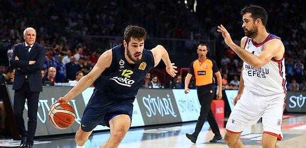 2018-2019 sezonunun yarın sona ereceği Tahincioğlu Basketbol Süper Ligi'nde Anadolu Efes 9 yıllık şampiyonluk hasretini sonlandırmak, Fenerbahçe Beko ise şampiyonluk serisini sürdürmek için mücadele edecek.