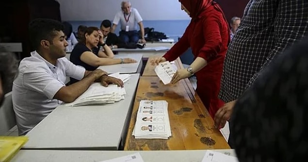 11 milyona yakın kişi oy kullanacak