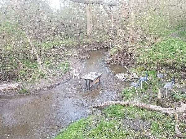 12. Здесь проводились собрания