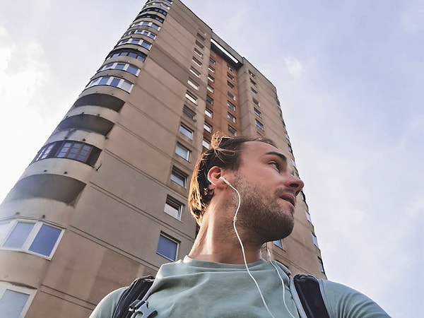 12. Не вписывающиеся в общий образ города 15-этажки