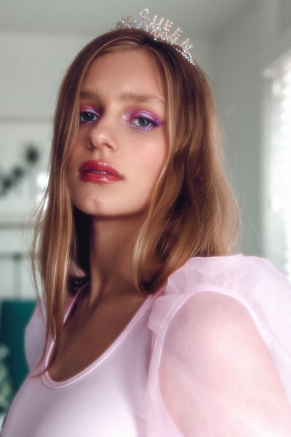 Виллодин в образе спящей красавицы