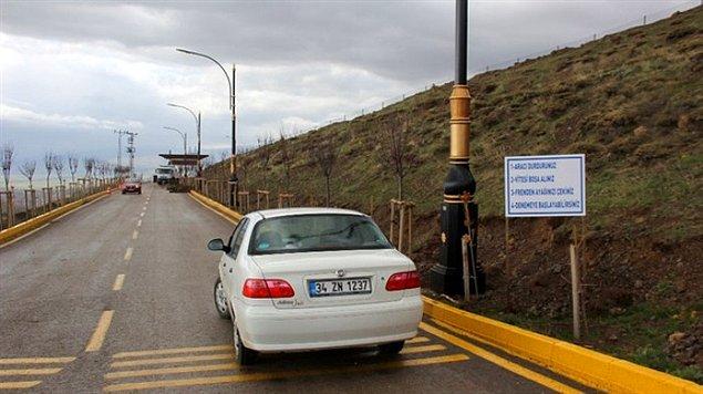 BONUS: Erzurum Palandöken Dağı eteklerindeki Abdurrahman Gazi türbesi yolu;