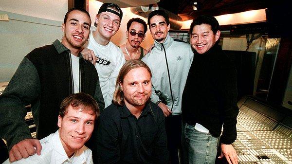 4. Backstreet Boys'un 'The Call' şarkısı için prodüktör, grup üyelerinden birinin gaz çıkarma sesini ritim olarak kullandı.