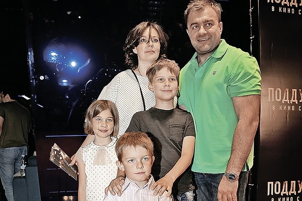 3. Михаил Пореченков - 5 детей