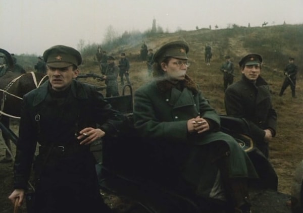 27. Очередной отечественный фильм, но на этот раз "Чекист"?