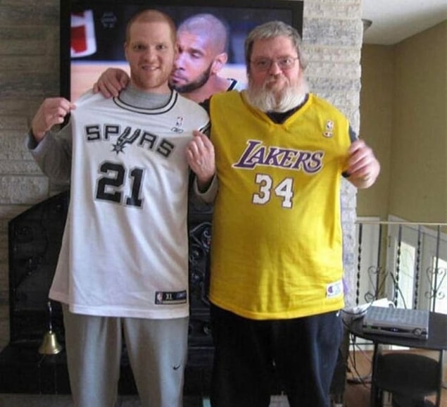 10. Hayır, Tim Duncan maalesef size sarılmıyor.
