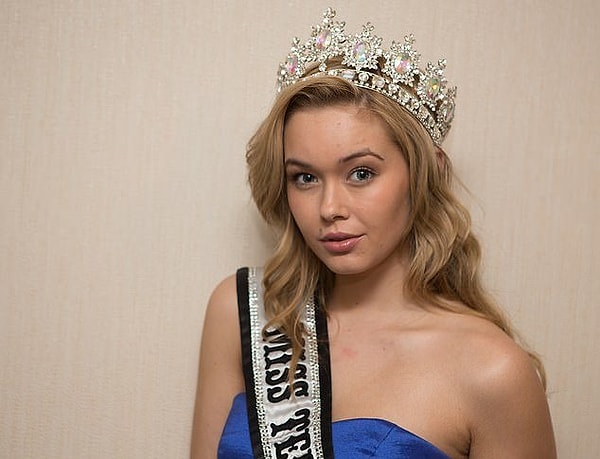 4. Участница Бетани Кэммэк из Сент-Хеленс