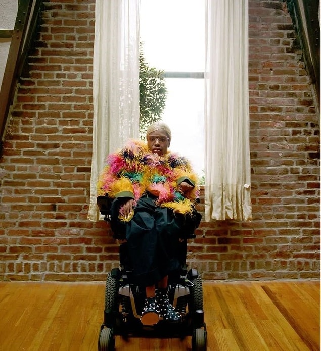 Paper Magazine'e verdiği röportajda şunları söylüyor Aaron;