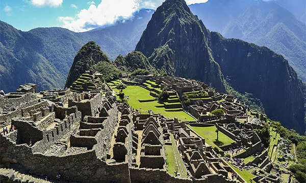 9. В какой стране находятся эти ценные остатки древней цивилизации?