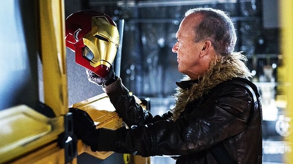 4. Какое прозвище было у Эдриана Тумса?