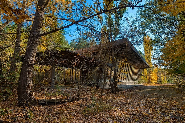 24. Автобусная остановка