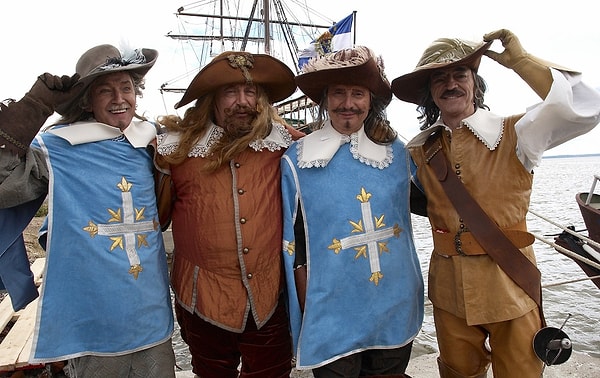 4. Как звали Атоса в романе "Д’Артаньян и три мушкетёра"?