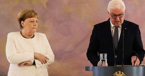 Susuz Kaldım Demişti: Almanya Başbakanı Angela Merkel Tekrar Titrerken Görüntülendi