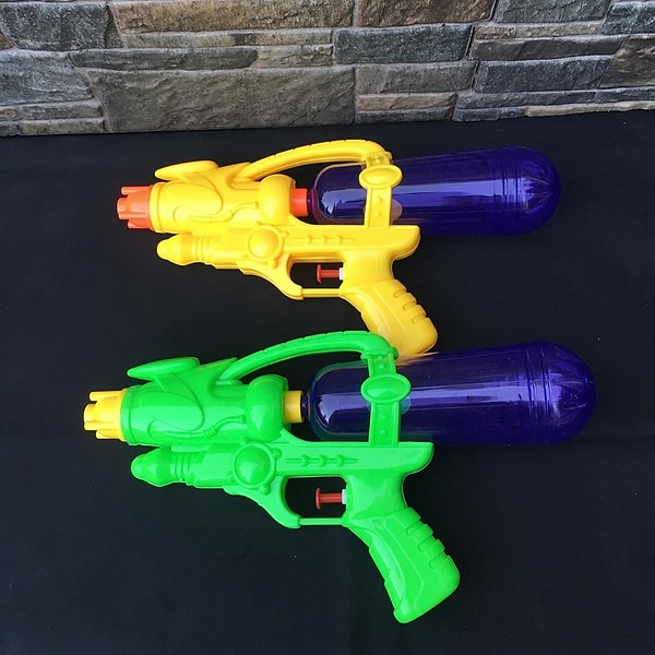 8. Водяной пистолет