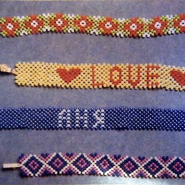 24. Фенечки из бисера