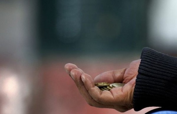 3. Часто ли вы подаете нищим?