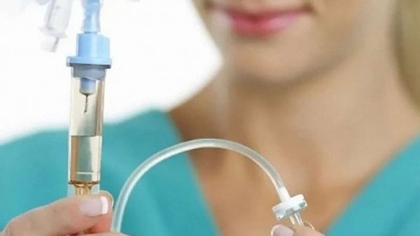 11. Дозу лекарства делают, разбавляя одну часть концентрата в пяти частях физраствора. Сколько концентрата должно быть в лекарственной дозе 150 мл?