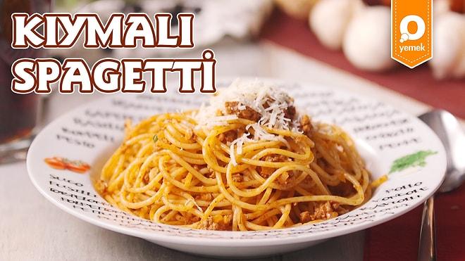 Bir Tabak Daha Yemeden Sofradan Kalkmayacaksınız! Kıymalı Spagetti Nasıl Yapılır?