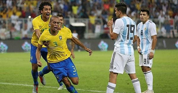 Brezilya-Arjantin yarı final maçı 3 Temmuz çarşamba gecesi saat 03.30'da oynanacak.