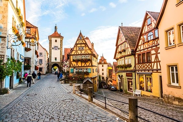 4. Какой цвета нет на флаге Германии?