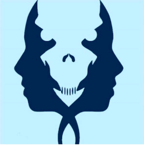 Кого на данном изображении вы увидели первым делом?