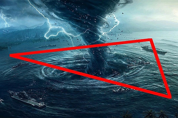 12. В каком океане находится аномальная зона, которая называется «Бермудский треугольник»?