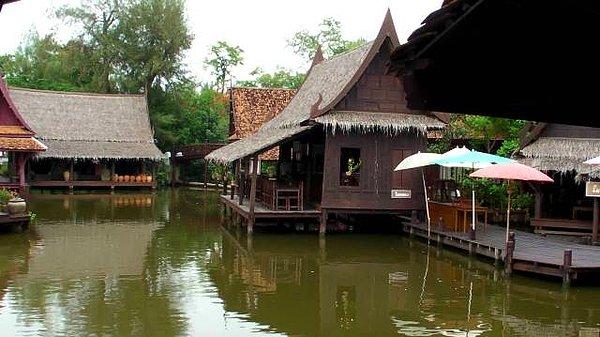 12. Bangkok bir zamanlar Doğu'nun Venedik'i olarak anılıyordu.