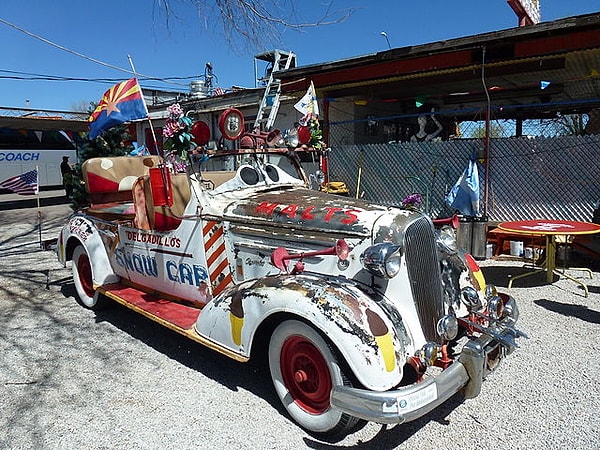 2. Не хотели бы проехаться на такой машине?