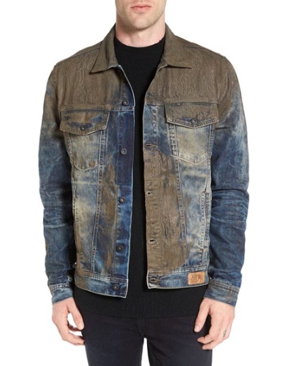 24. То же самое можно сказать и про джинсовую рубашку...