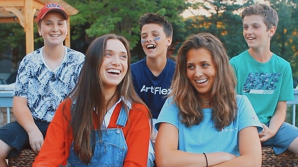 У вас 4+ братьев/сестер!