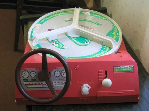 11. Игра "За рулем":