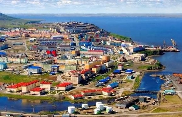 3. На третьем месте с существенным отставанием расположился Чукотский автономный округ. Его показатель - 2,38.