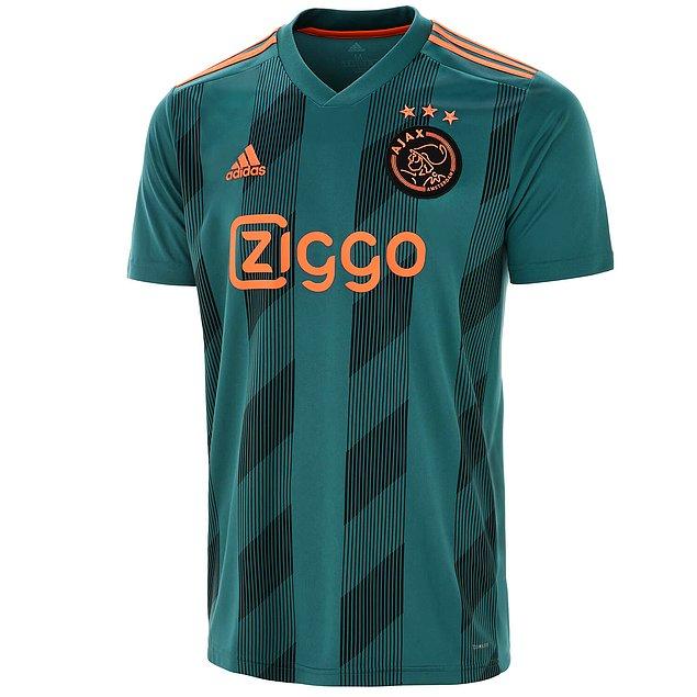 25. AFC Ajax