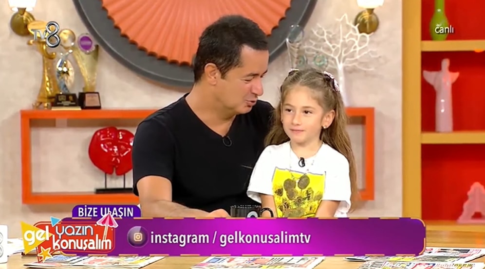 Acun Ilıcalı'nın Kızı Melisa, 'Ezelim Paraları Hunharca' Şarkısını Söyledi Sosyal Medya Yıkıldı!