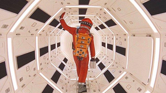 4. 2001: Uzay Yolu Macerası (1968) 2001: A Space Odyssey