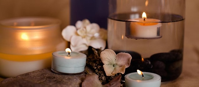 7. Aroma terapi mumu yakın.